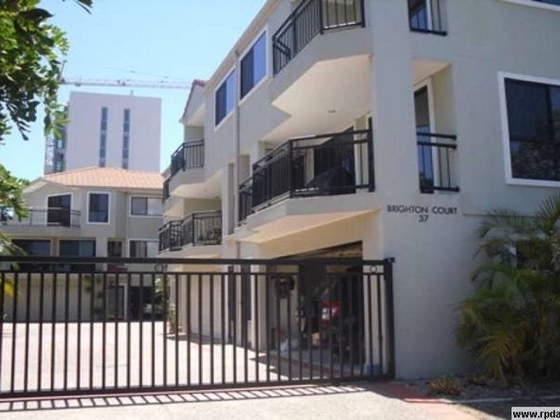 4/37 Brighton Street, Biggera Waters QLD 4216