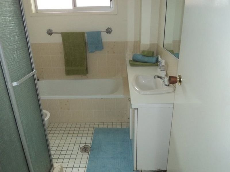 Unit 8/32 Armrick Avenue, Broadbeach QLD 4218