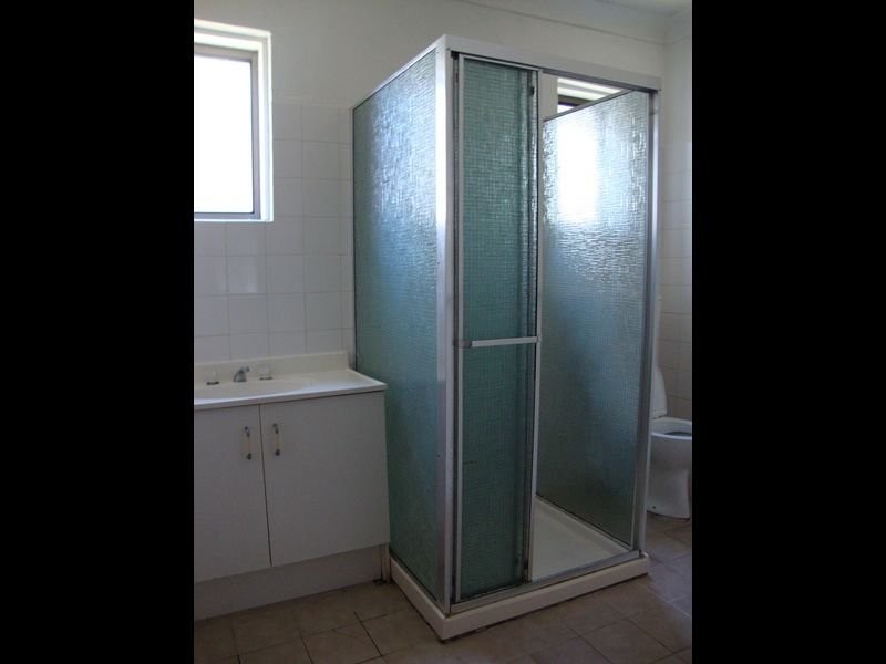 Unit 1/23 Thomas Drive, Chevron Island QLD 4217