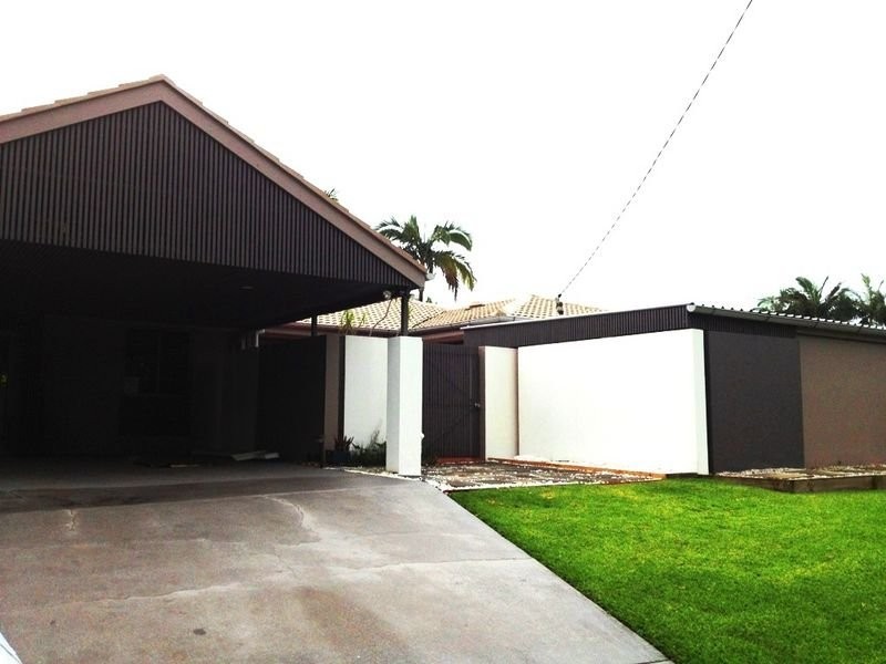 Broadbeach Waters QLD 4218