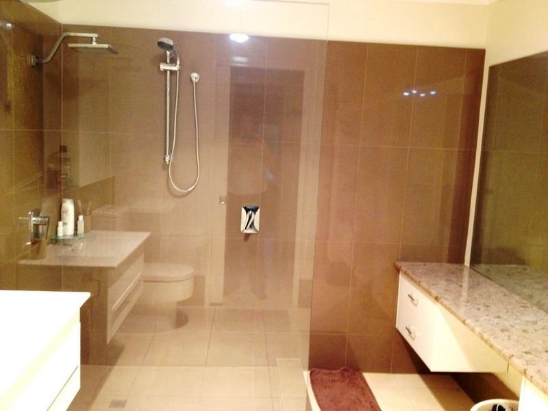 Broadbeach Waters QLD 4218