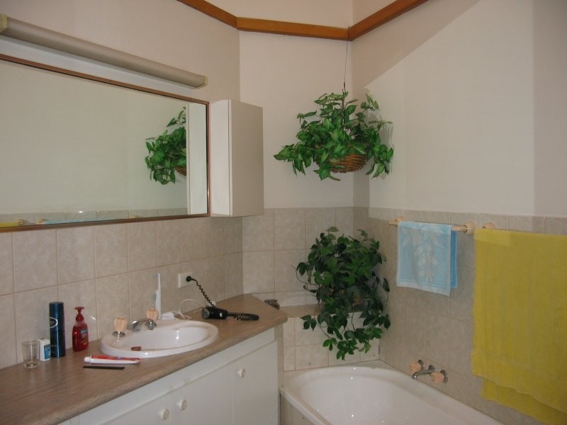 3/11 Hooker Boulevard, Broadbeach Waters QLD 4218