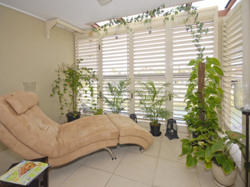 1/5 Miami Key, Broadbeach Waters QLD 4218