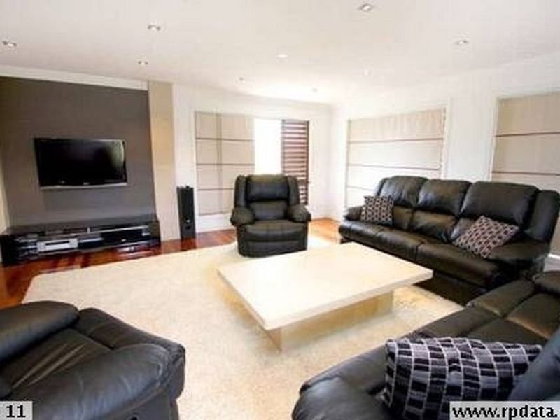 316 Bayview Street, Hollywell QLD 4216