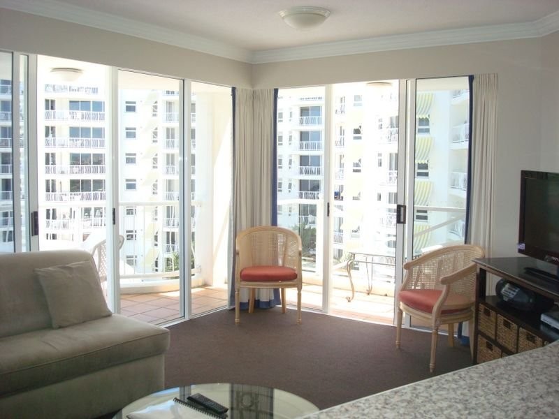 Unit 1602/24-26 Queensland Avenue (The Phoenician), Broadbeach QLD 4218
