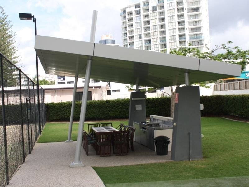 305/18 Fern Street (Mantra Wings), Surfers Paradise QLD 4217