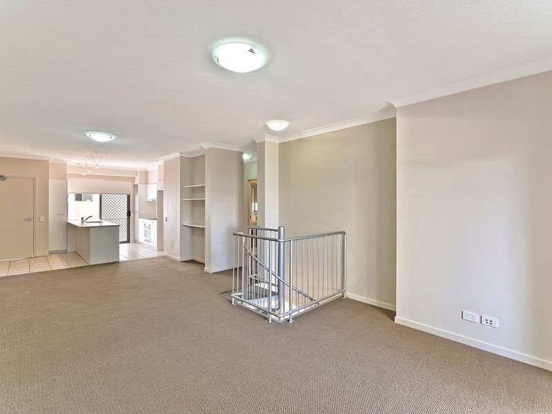 Runaway Bay QLD 4216