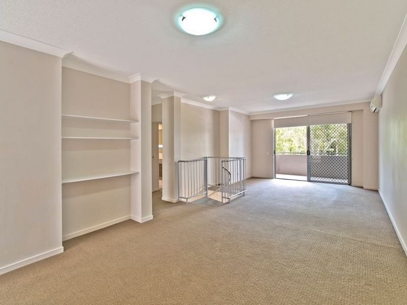 Runaway Bay QLD 4216