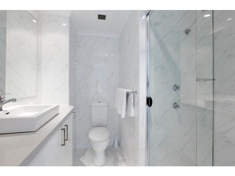 1 Albert Avenue, Broadbeach QLD 4218