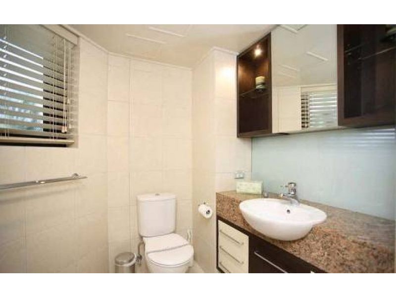 85 Old Burleigh Road, Surfers Paradise QLD 4217