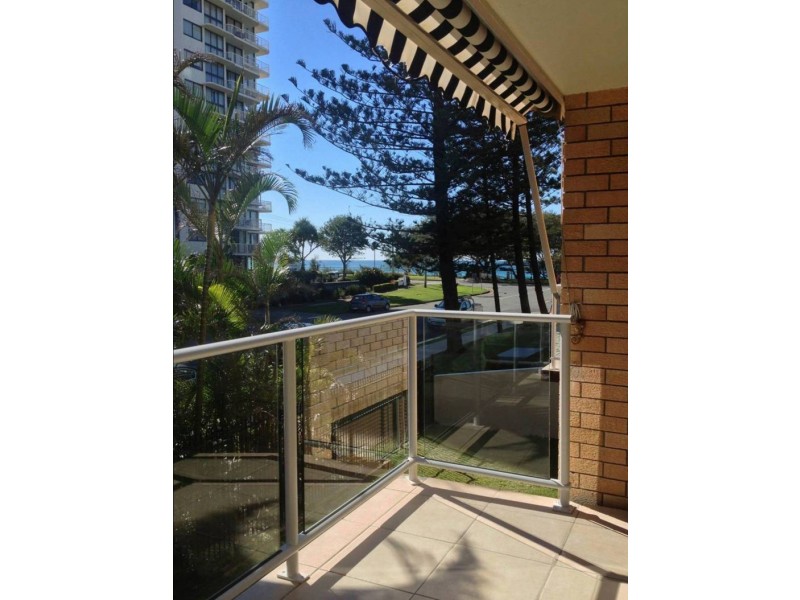 4 Australia Avenue, Broadbeach QLD 4218