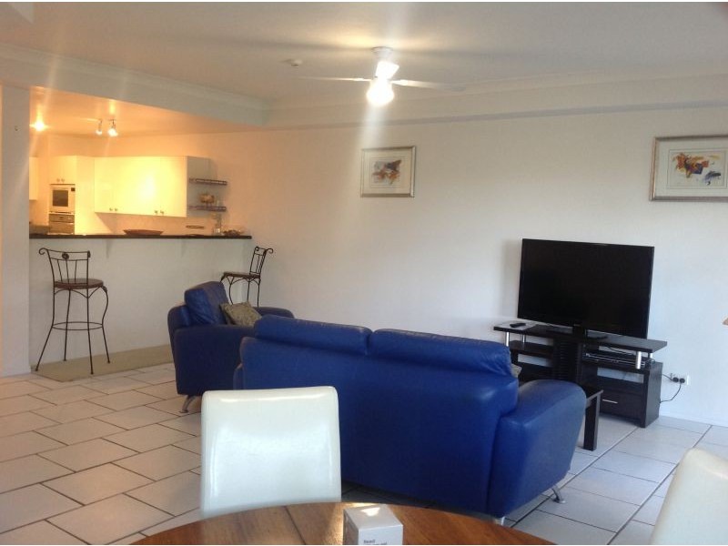 C3/1 Great Hall Drive, Miami QLD 4220