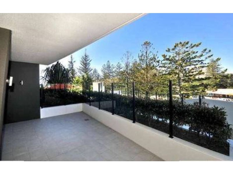 6 The Esplanade, Burleigh Heads QLD 4220