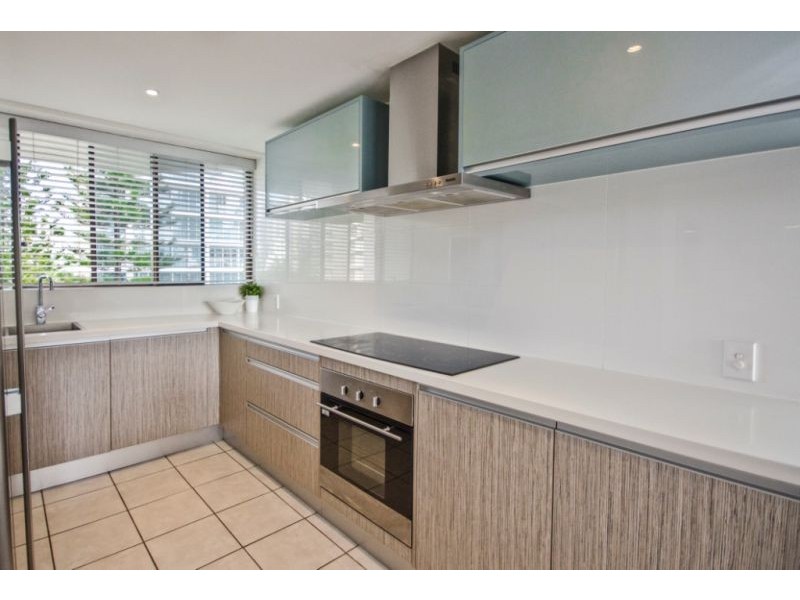 301/5 Enderley Avenue, Surfers Paradise QLD 4217