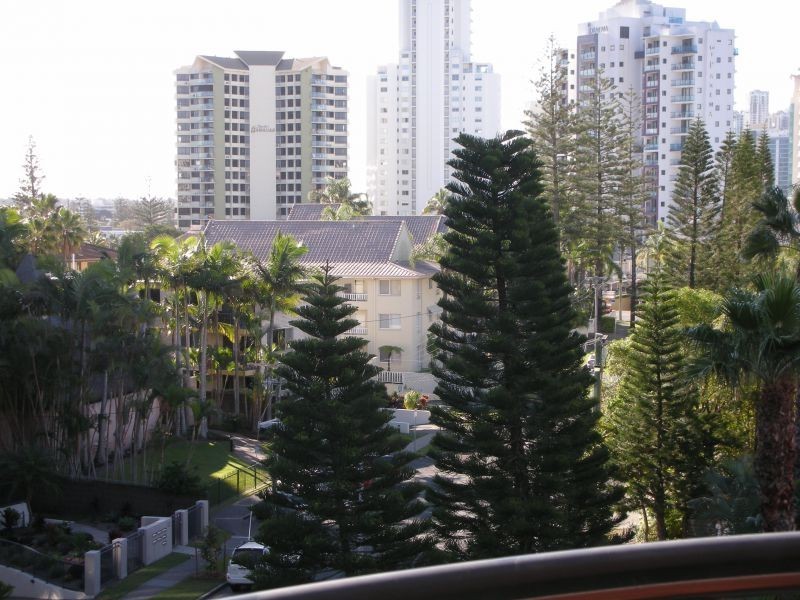 513/9 Beach Parade, Surfers Paradise QLD 4217