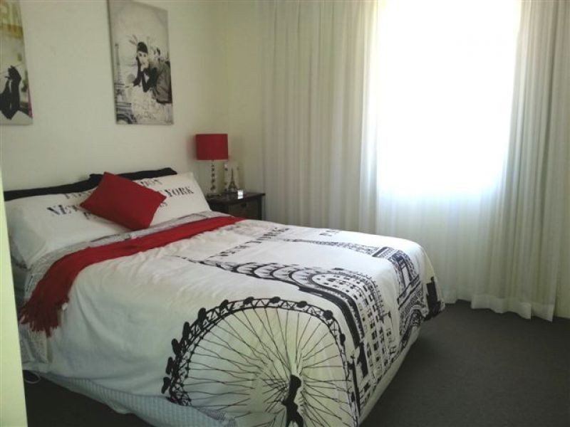 2/32 William Street, Mermaid Beach QLD 4218