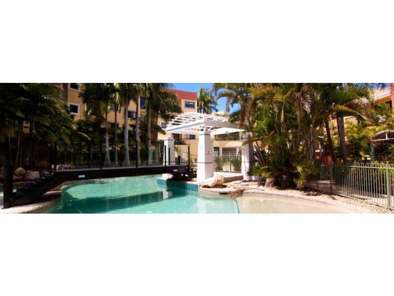 Unit E1 “Magic Mountain” 1 Great Hall Drive, Miami QLD 4220