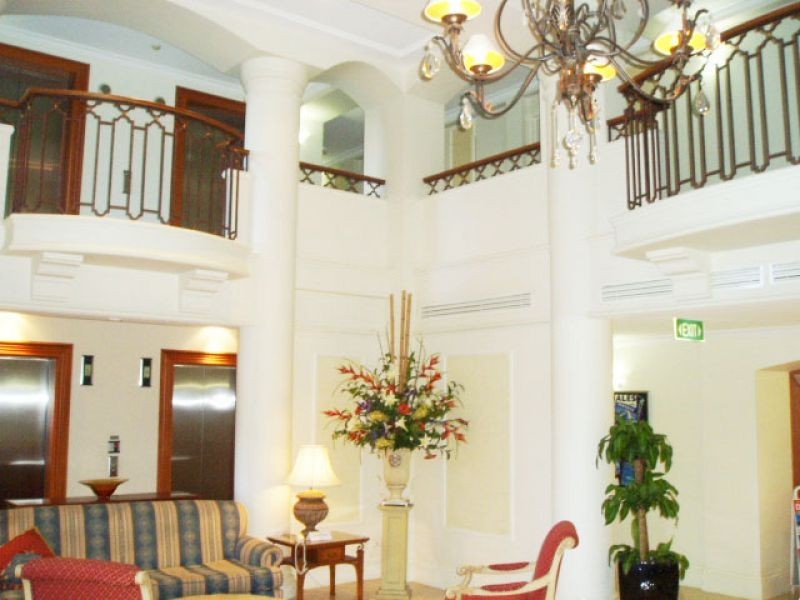 711/9 Beach Parade, Surfers Paradise QLD 4217