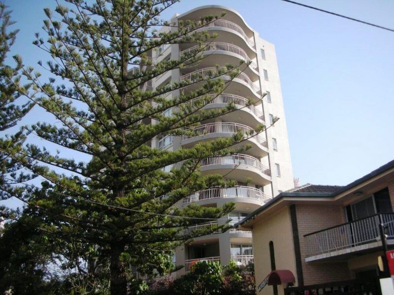 1a/11 Wharf Road, Surfers Paradise QLD 4217