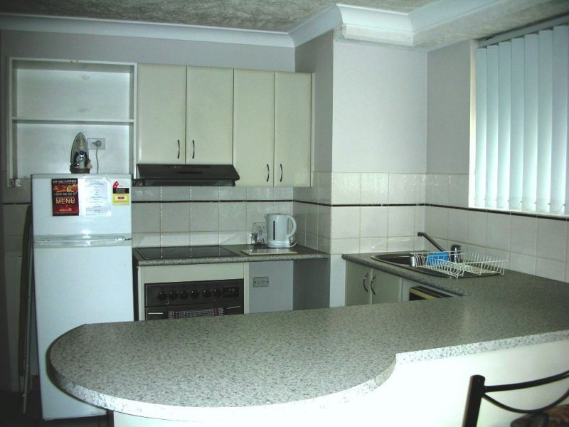 1a/11 Wharf Road, Surfers Paradise QLD 4217