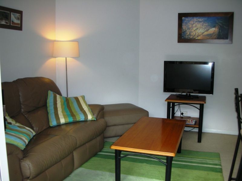 1a/11 Wharf Road, Surfers Paradise QLD 4217