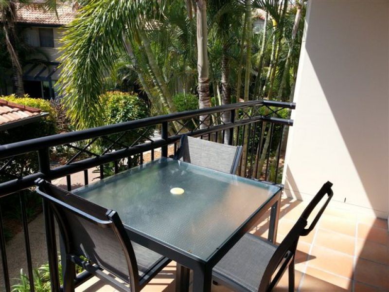 90/2342 Gold Coast Highway, Mermaid Beach QLD 4218