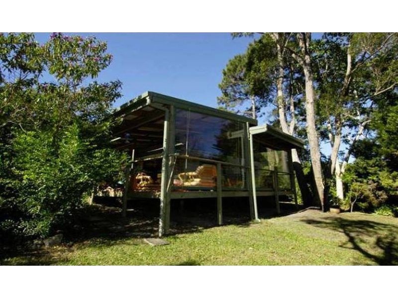 232 Heeb Street, Benowa QLD 4217