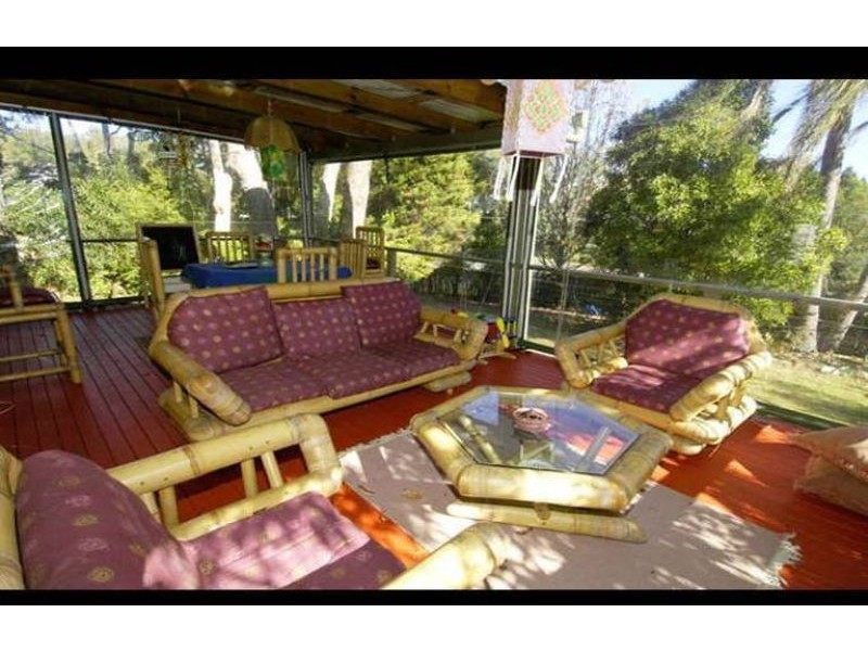 232 Heeb Street, Benowa QLD 4217