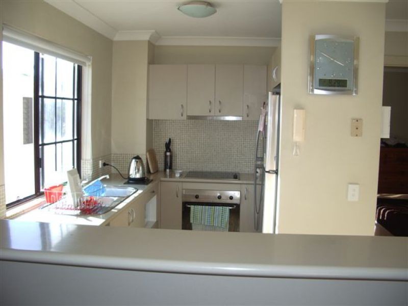 5/5 Sportsman Avenue, Mermaid Beach QLD 4218