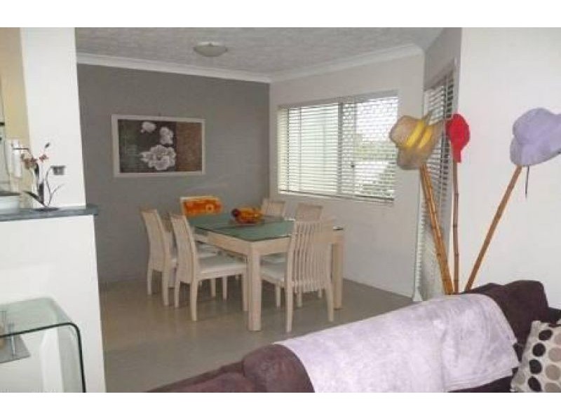 3/10 Jubilee Avenue, Broadbeach QLD 4218