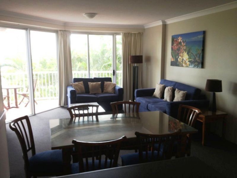 2012/2633 Gold Coast Highway, Broadbeach QLD 4218