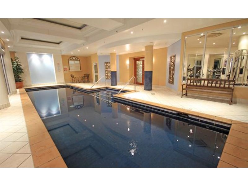 2012/2633 Gold Coast Highway, Broadbeach QLD 4218