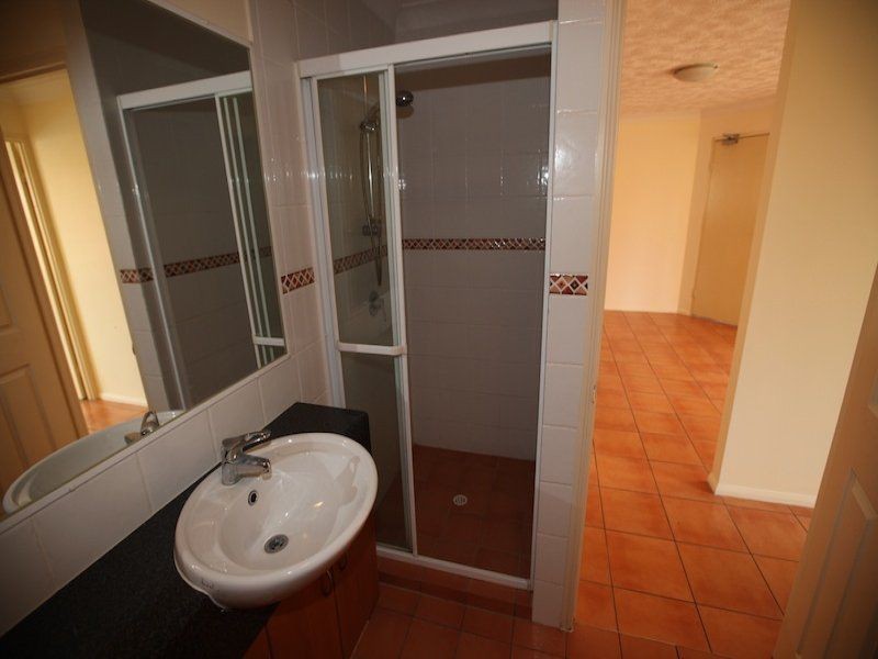 15/7 Johnston Street, Southport QLD 4215