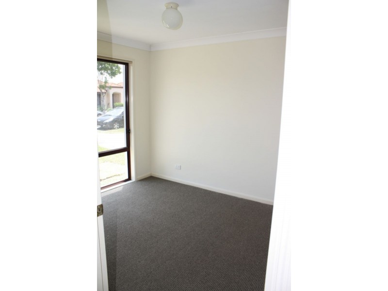 60a Serafina Drive, Helensvale QLD 4212