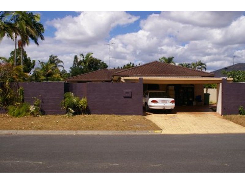 4 Coobowie Street, Broadbeach Waters QLD 4218
