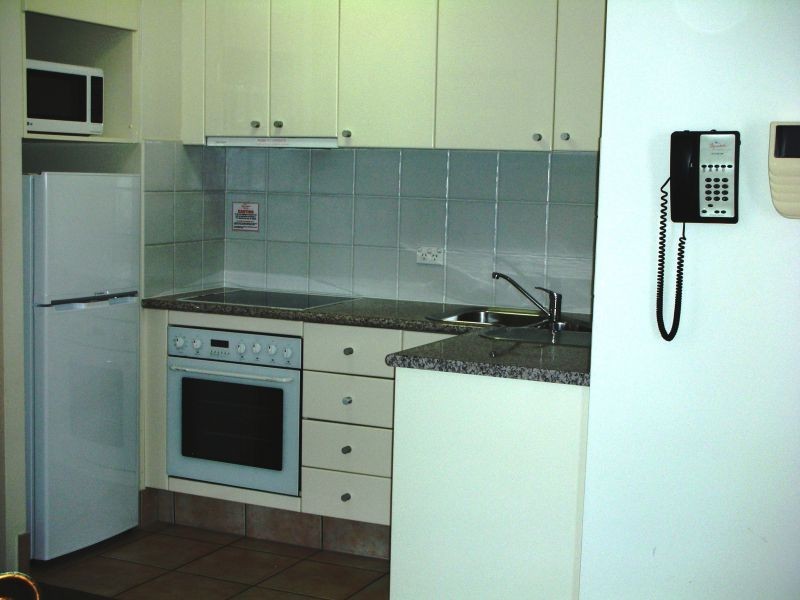 304/9 Beach Parade, Surfers Paradise QLD 4217