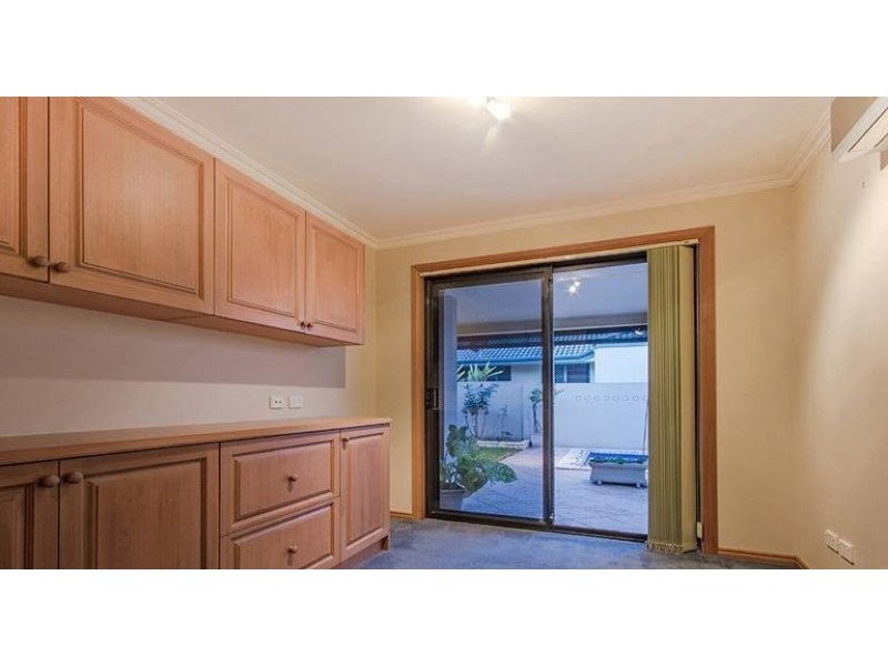 23 Martingale Circuit, Clear Island Waters QLD 4226
