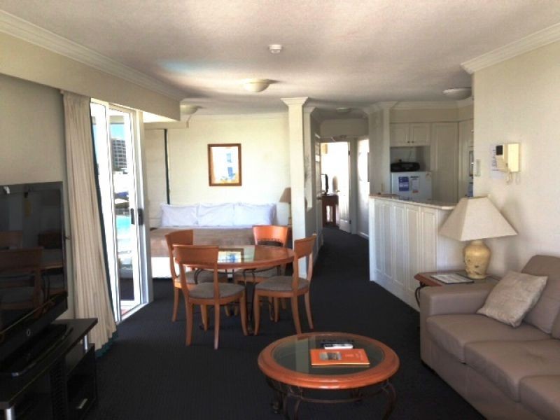 2614/24 “Phoenician” Queensland Avenue, Broadbeach QLD 4218