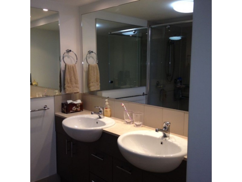 49/2894 Gold Coast Highway, Surfers Paradise QLD 4217