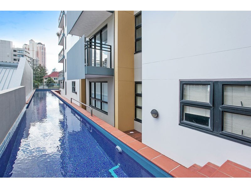 Unit 8 ‘The Albert’  10 Albert Avenue, Broadbeach QLD 4218
