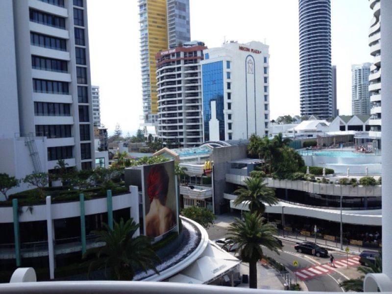 2611/24 Queensland Avenue, Broadbeach QLD 4218