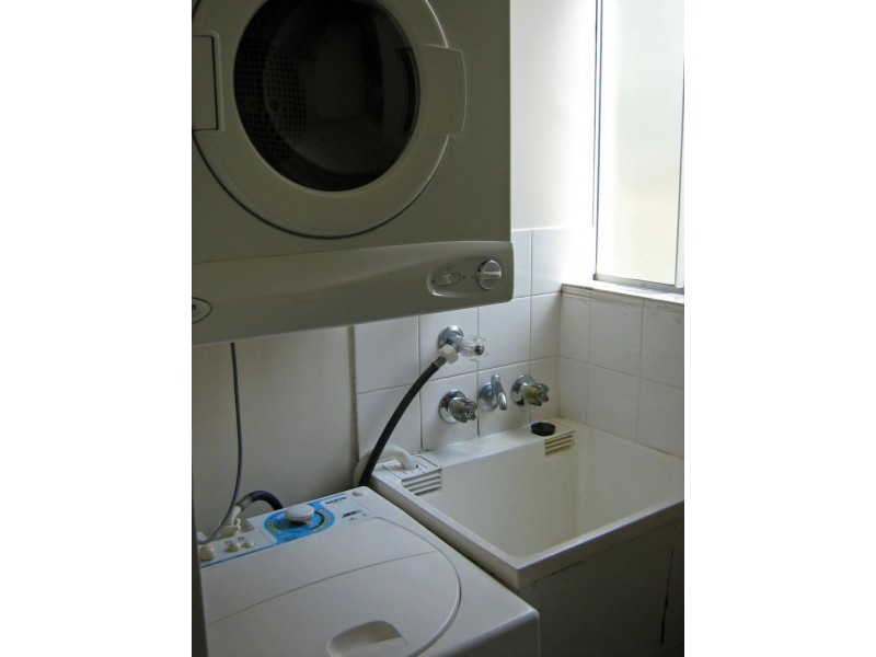 Unit 5/220 Surf Parade “North Surf”, Surfers Paradise QLD 4217