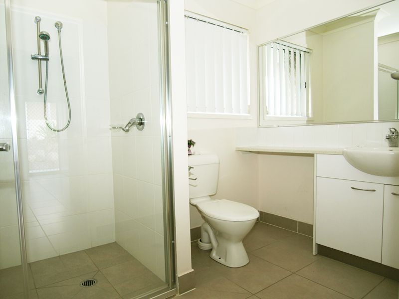 9/5 Judith St, Flinders View QLD 4305