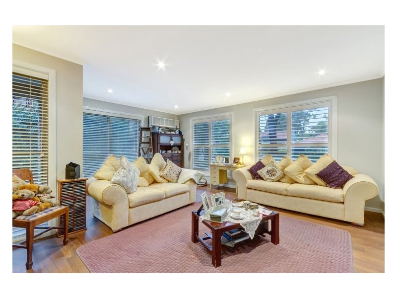 1/66 Jenner Street, Baulkham Hills NSW 2153