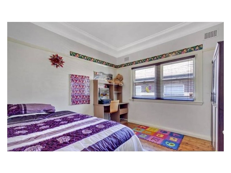 149 Windsor Road, Northmead NSW 2152