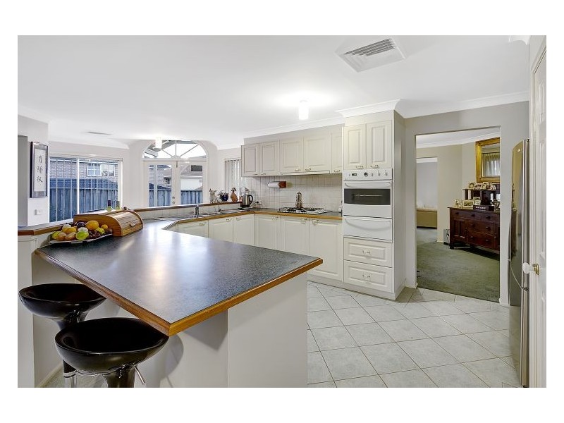 22 Brampton Drive, Beaumont Hills NSW 2155
