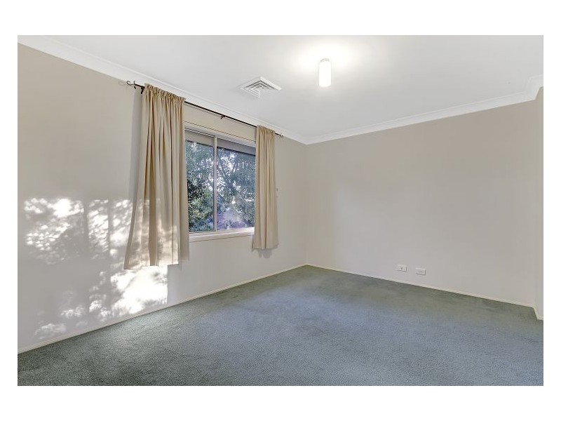 22 Brampton Drive, Beaumont Hills NSW 2155
