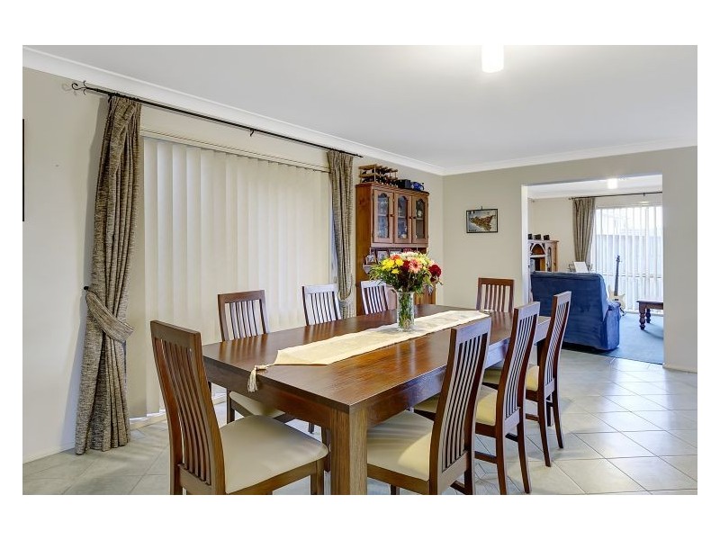 22 Brampton Drive, Beaumont Hills NSW 2155