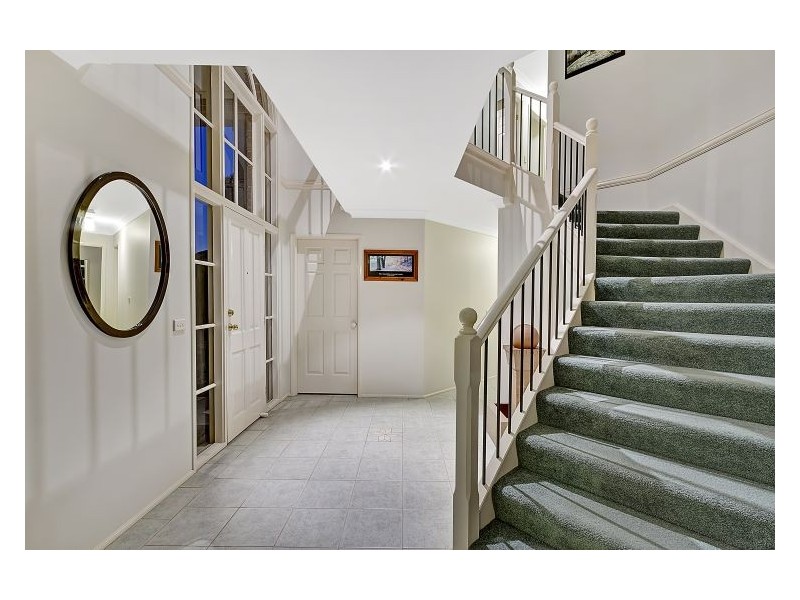 22 Brampton Drive, Beaumont Hills NSW 2155