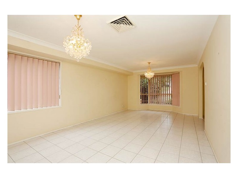 175 Glenwood Park Drive, Glenwood NSW 2768